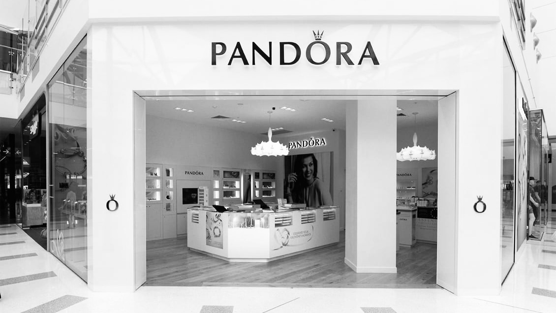 Pandora deals outlet shop