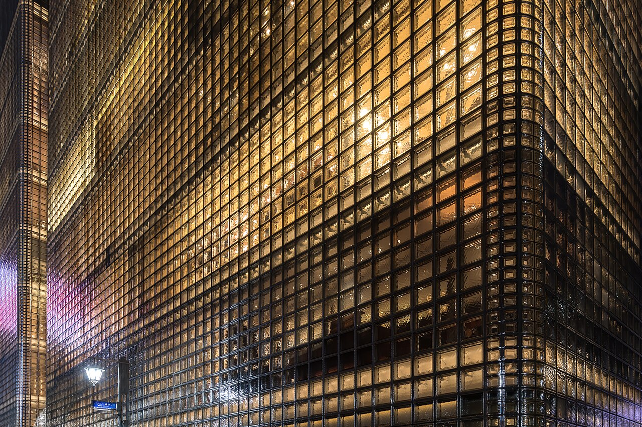 Illuminated glass-block facade of Maison Hermès